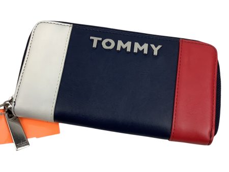 Wallet By Tommy Hilfiger, Size: Medium For Sale