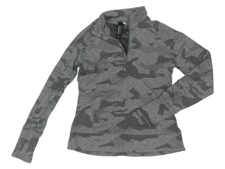 Athletic Top Ls Collar By Mondetta In Grey, Size:M Discount