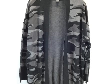 Sweater Cardigan By Clothes Mentor In Camouflage Print, Size: M Online Hot Sale