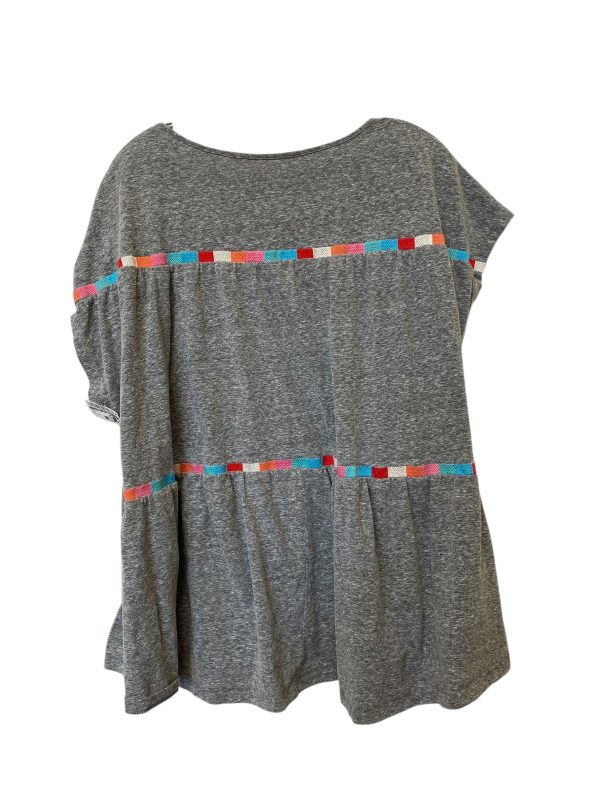 Top Short Sleeve By Clothes Mentor In Grey, Size: 2x Hot on Sale