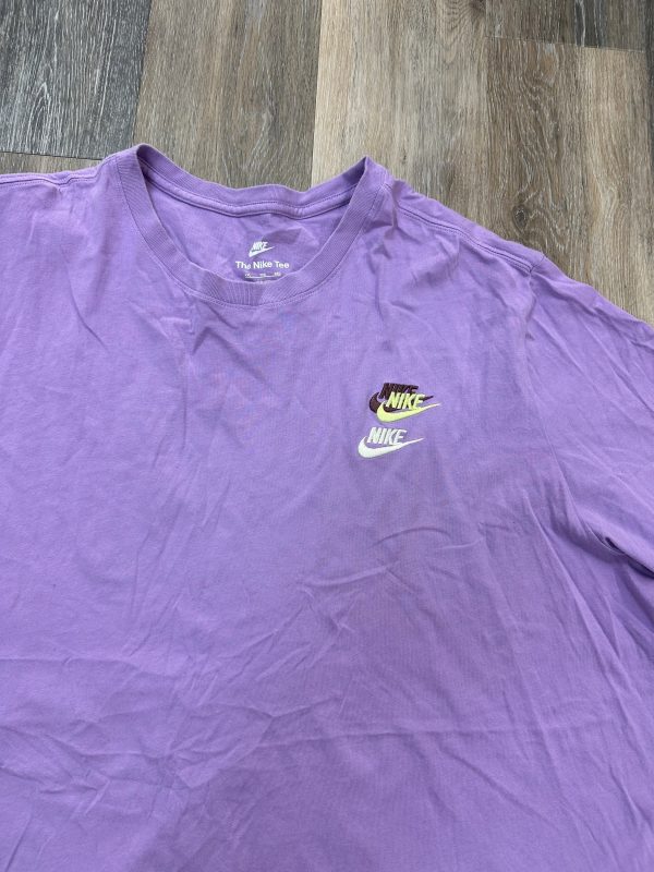 Athletic Top Short Sleeve By Nike In Purple, Size: Xxl Fashion