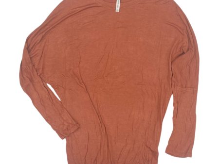 Top Ls By Active Usa In Orange, Size:L For Sale