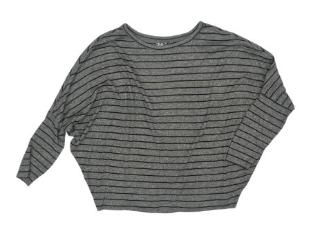 Top Ls By Maurices In Grey, Size:M For Sale