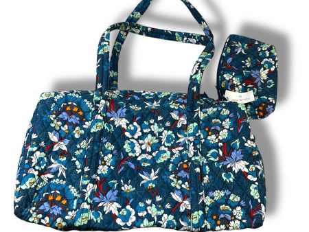 TRAVEL BAG BUNDLE Tote and POUCH By Vera Bradley, Size: Medium Online Sale