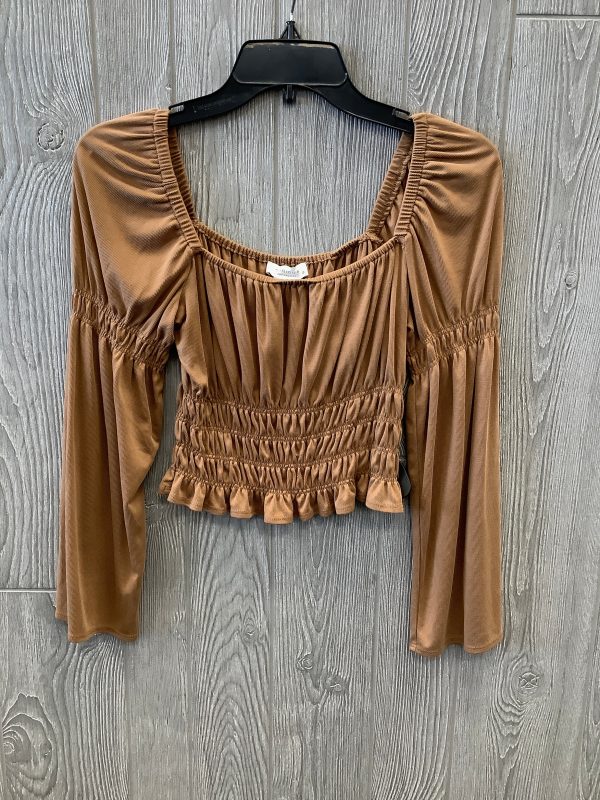 Top Long Sleeve By Clothes Mentor In Brown, Size: S For Sale