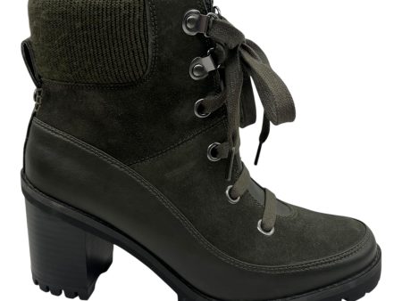 Boots Designer By Ugg In Green, Size:6 Online