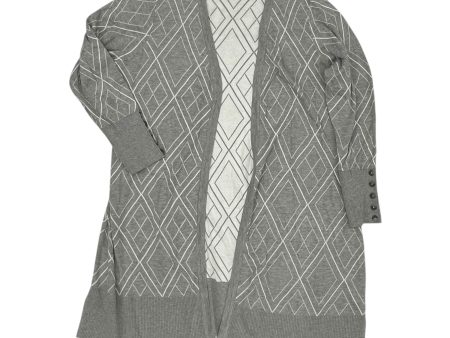 Cardigan By Clothes Mentor In Grey, Size:2X For Cheap