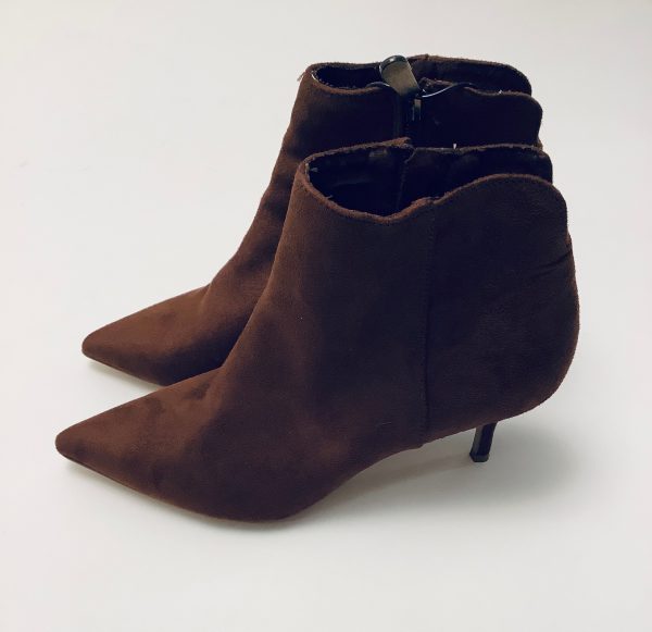 Boots Ankle Heels By Charles David In Brown, Size: 7 Online Hot Sale